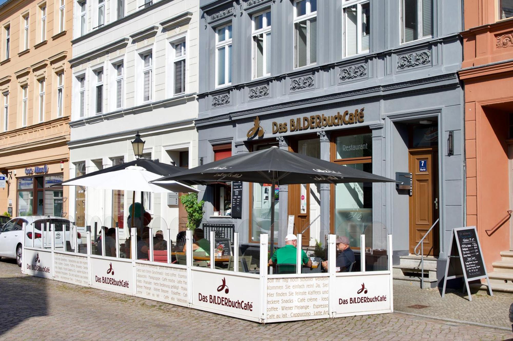 Das Bilderbuchcafe - Ferien Apartment No 5 - Markt 7 Havelberg Exterior foto